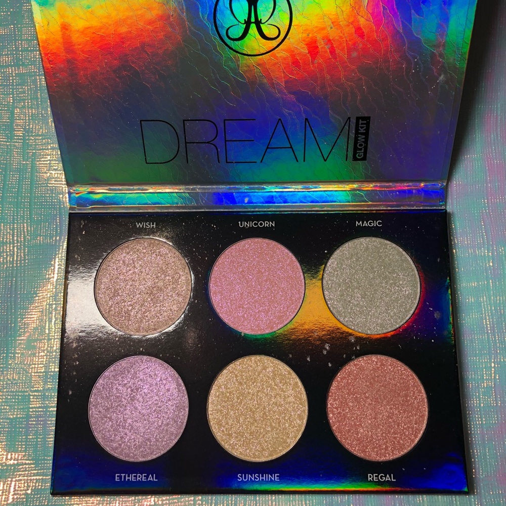 Anastasia Beverly Hills Dream Glow Kit